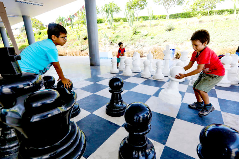 Día Internacional del Juego: Celebra con actividades recreativas en los clubes zonales