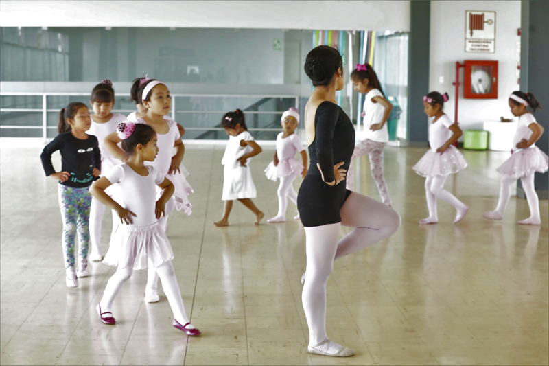 Escuela cultural de ballet