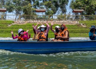 Disfruta de paseos en bote en las lagunas artificiales de nuestros clubes zonales Circuitos de lagunas en los clubes zonales