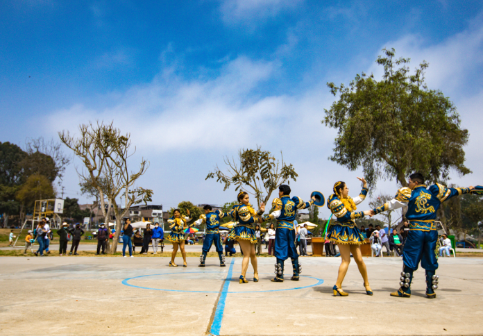 Festival de danzas folclóricas