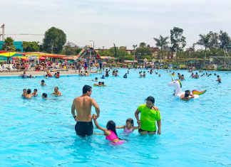 Medio millar de personas acudieron hoy al Club Zonal Huiracocha de San Juan de Lurigancho