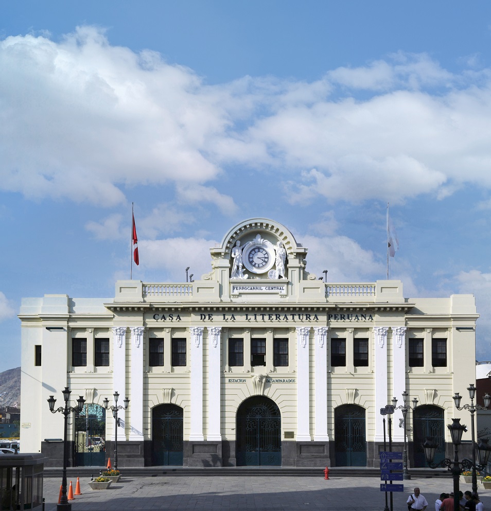 CASA DE LA LITERATURA PERUANA