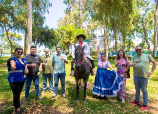 Delegación chilena realizó visita al Club Metropolitano Huáscar Delegación chilena visitó club metropolitano Huáscar