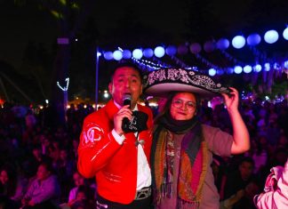 Los clubes metropolitanos y el Circuito Mágico del Agua celebrarán el Día de la Madre con diversas actividades