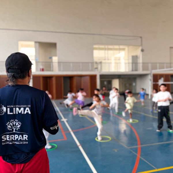 En febrero continúan los talleres deportivos y culturales en los clubes metropolitanos de la Municipalidad de Lima