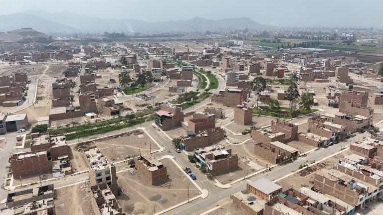Municipalidad de Lima anuncia subasta de 78 lotes de terreno en cuatro distritos